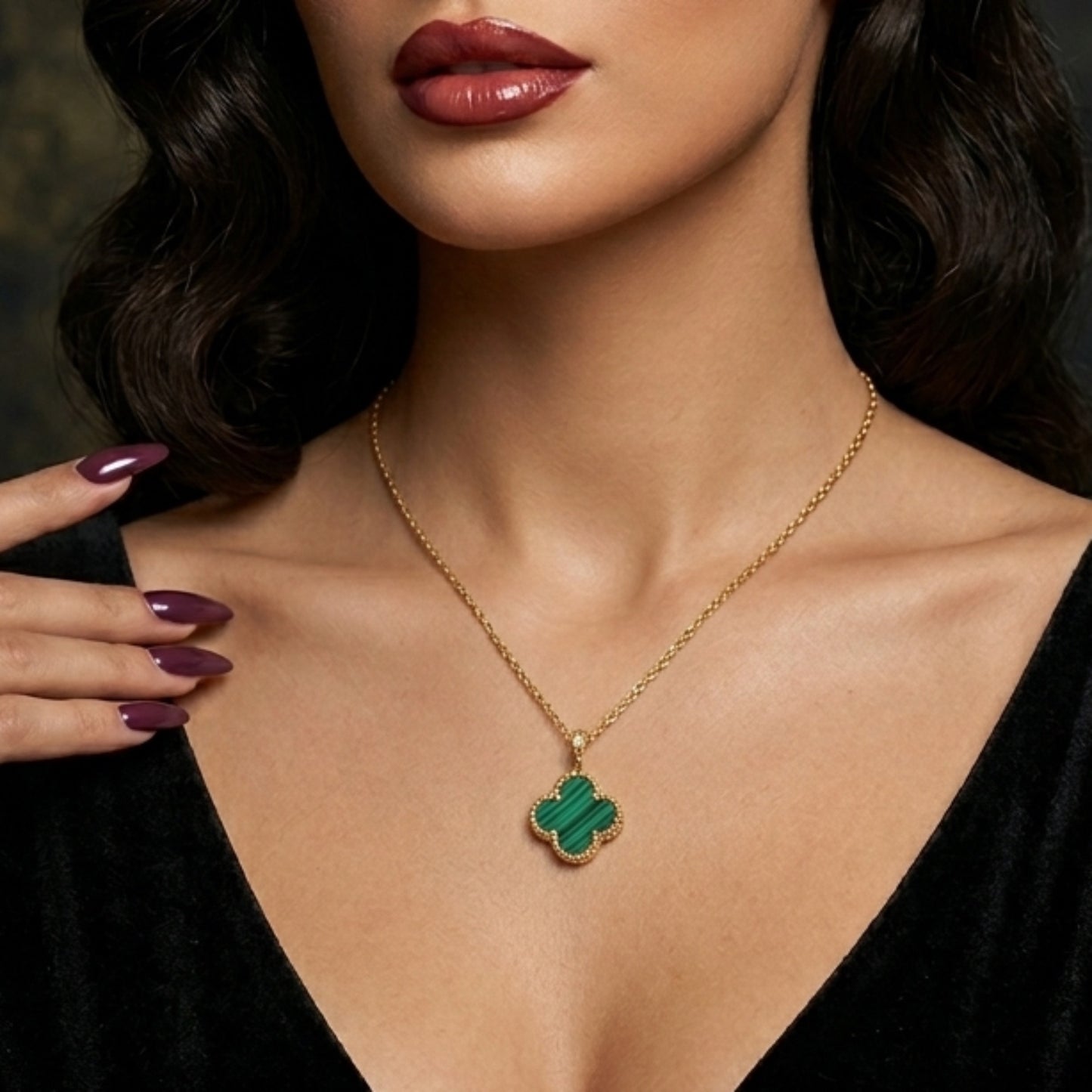 Clover Royal Pendant